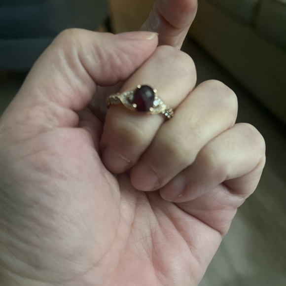 Strawberry gold rhodolite garnet ring. - Picture 2 of 8
